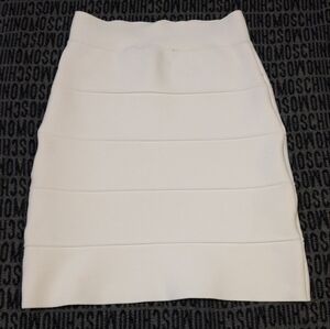 BCBG Max Azria white Mini Bandage Skirt XS